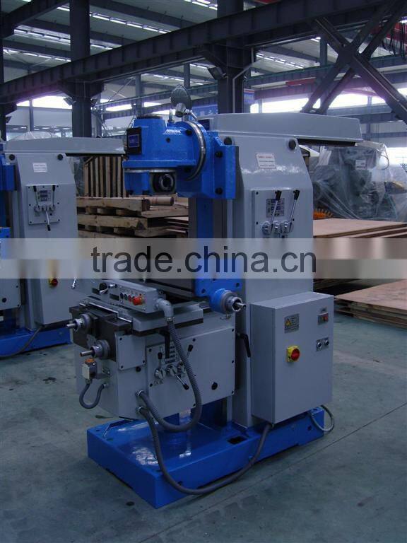 Universal Knee Type Milling Machine UMN 250C & UMN300C