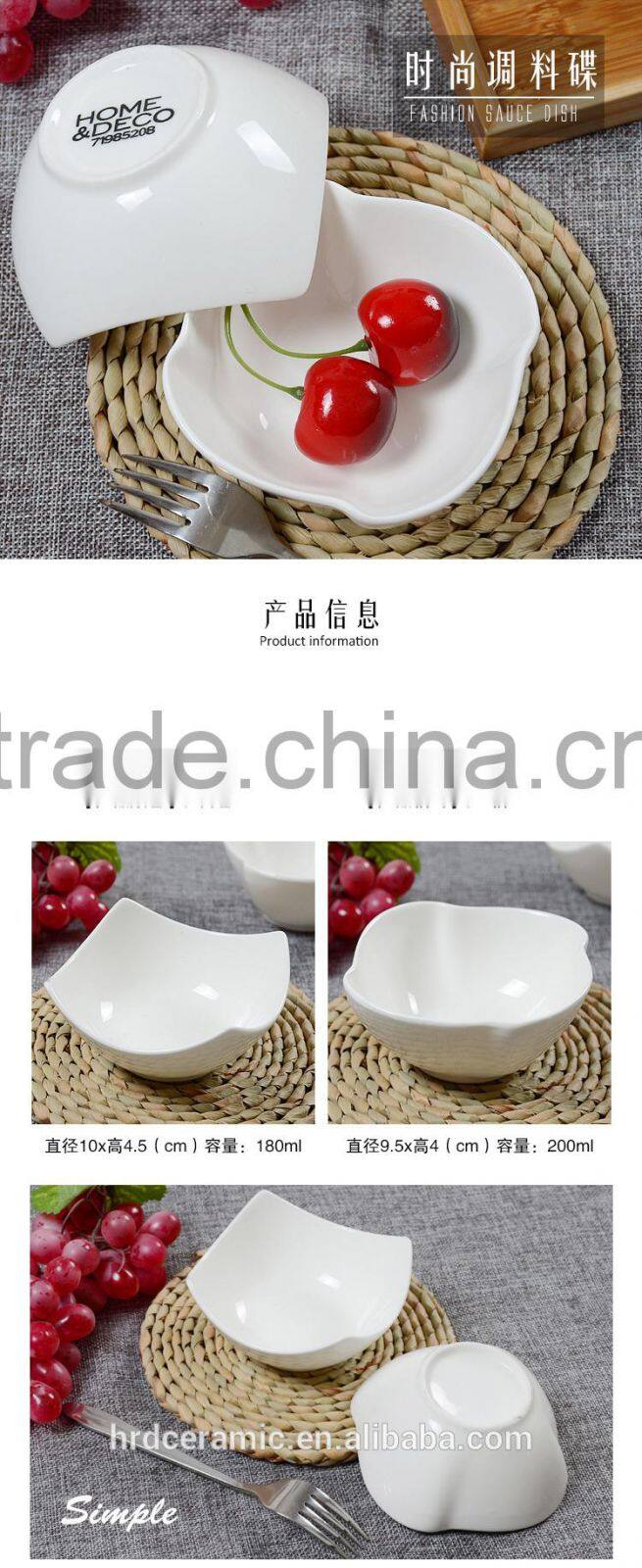 Stocked white porcelain small white ceramic pet bowl dog bowl