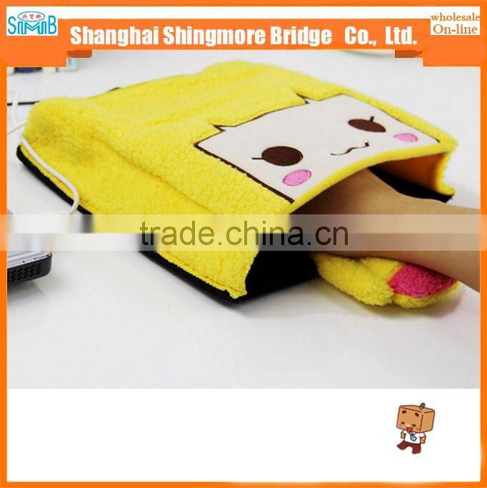 2017 new design usb heated carton mouse mat for gaming in winter