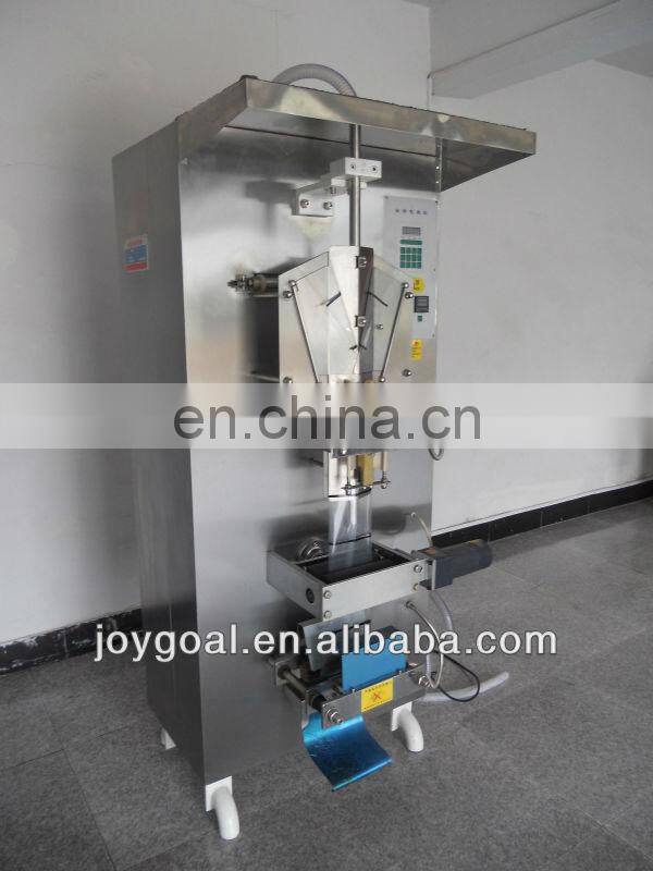Hot filling sealing machine for liquid rape wine juice