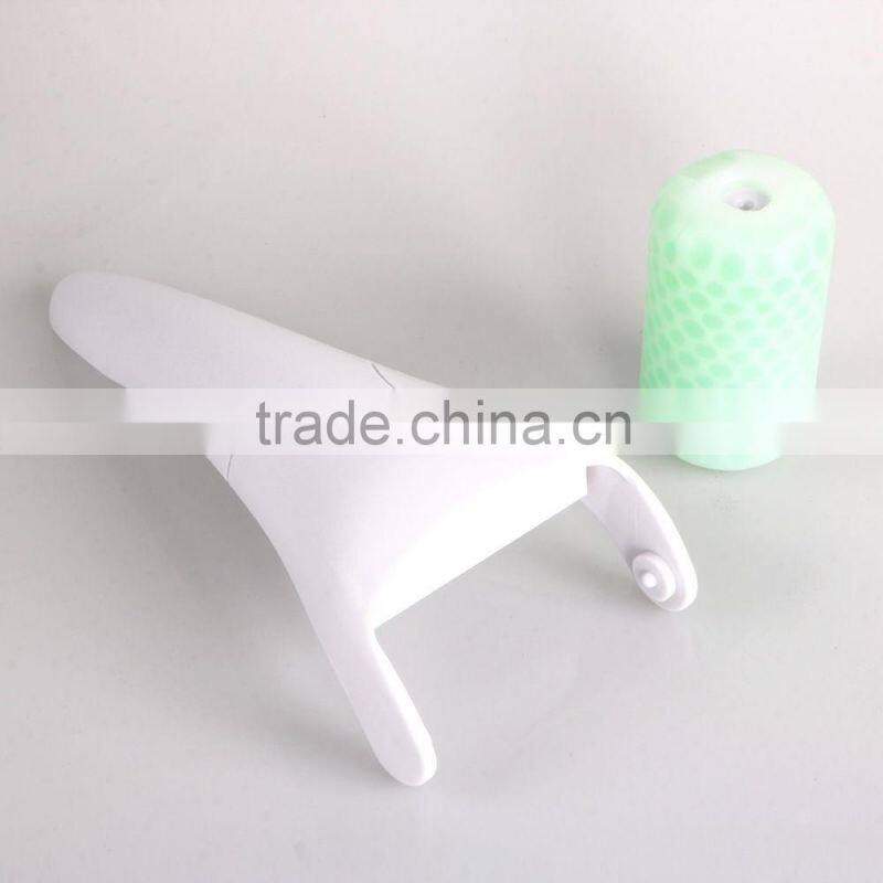 Plastic massage ice derma roller with low price