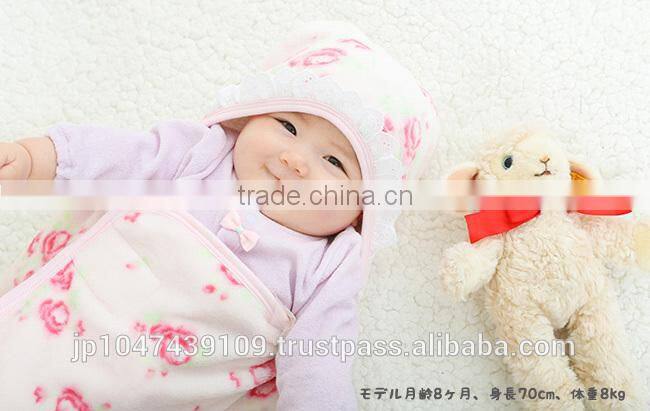 Japanese wholesale products high quality winter baby clothes wrap up for girl