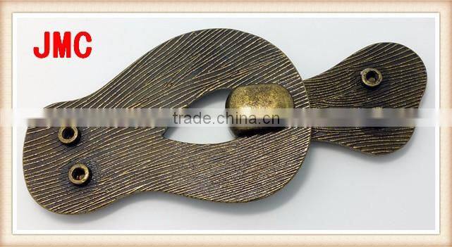 CHH high-grade metal buttons on the buckle collar hook