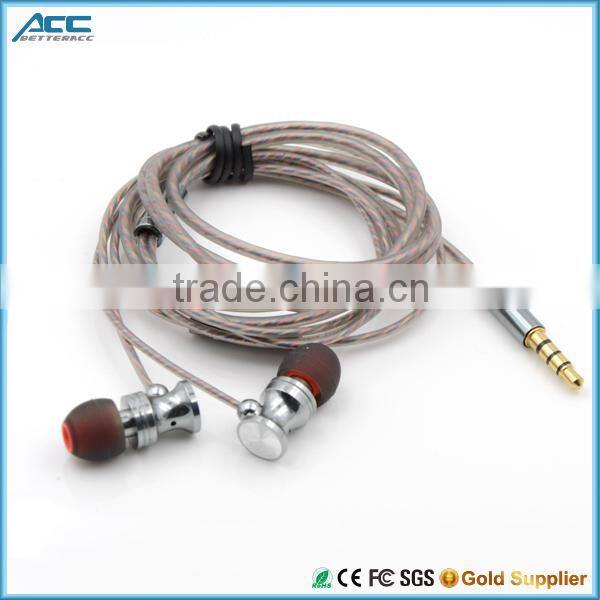 Low price Metal Stereo in ear Earphone Wired Headphone with Mic