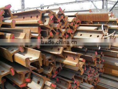 Heavy rails for crane