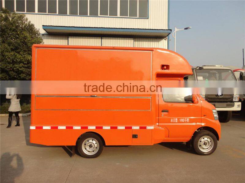 High quality low price 1.5 ton mini mobile restaurant food car