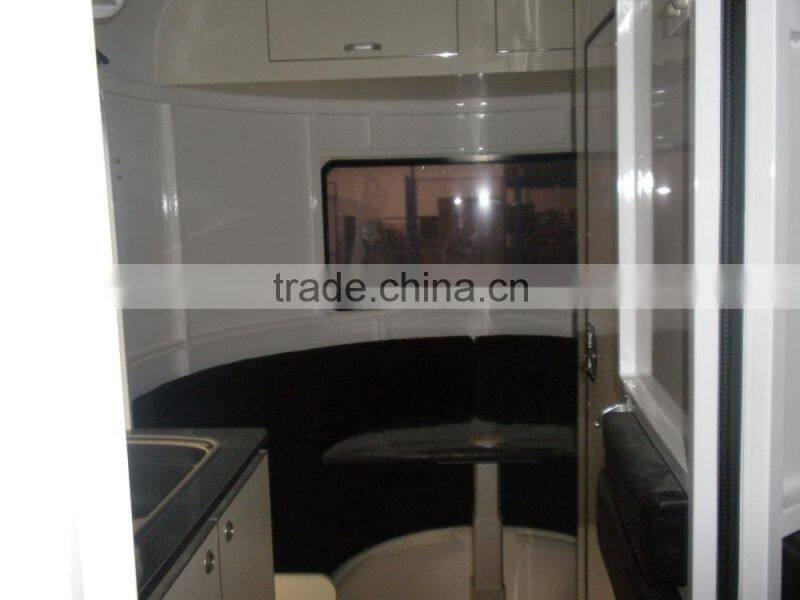 Human quarter 2 horse trailer angle float