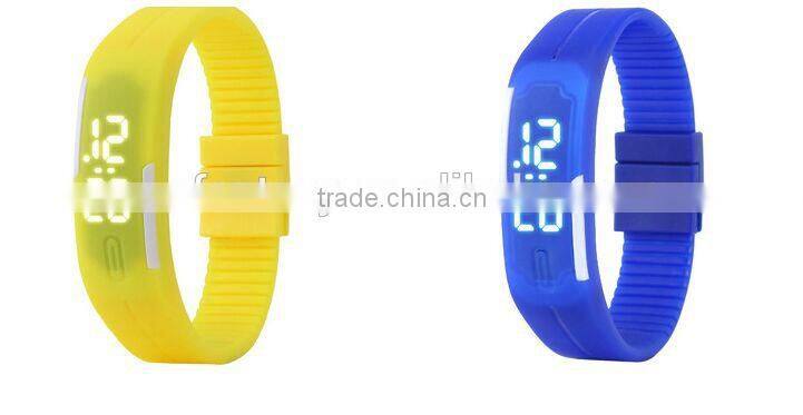Promotional silicone led sport watch with customized LOGO