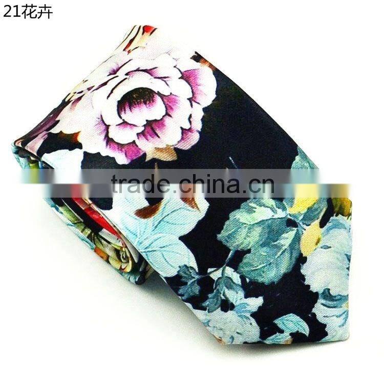 hot selling classic stylish mens silk woven necktie with custom brands