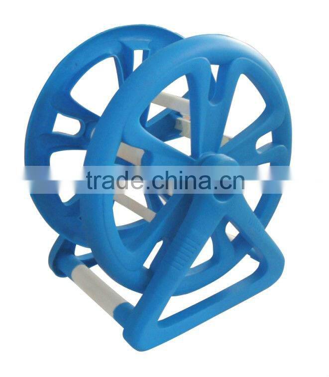 Poolstar P1666 and P1667 retractable water hose reel