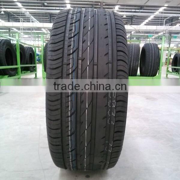 Passenger Car Tyre PCR Tyres UHP Comforser Tyre 215/45R17