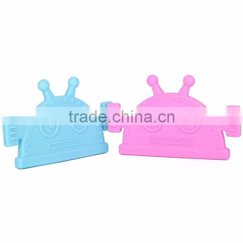 Robot Teether Make From Food Grade Use for Baby Bib Assemble