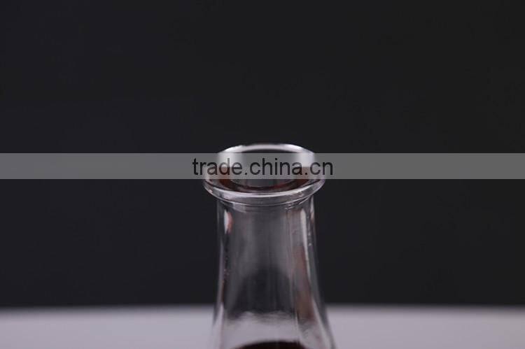 Wine Decanter & Whisky Glasses, Crystal Square Whiskey Decanter with Stopper.