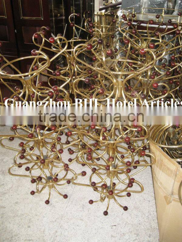 Popular & Top Wooden coat hangers clothes rack