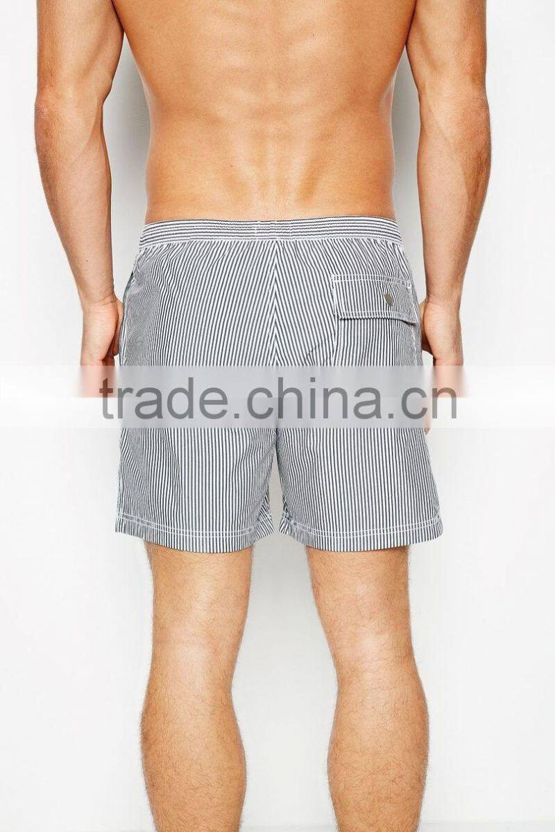 2016 new fashion board shorts with vertical stripe board shorts men