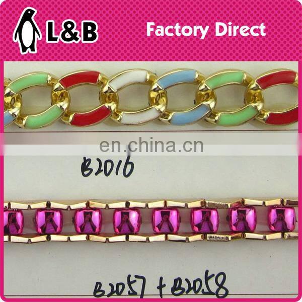 Latest design jewelry accessory gold plastic chain