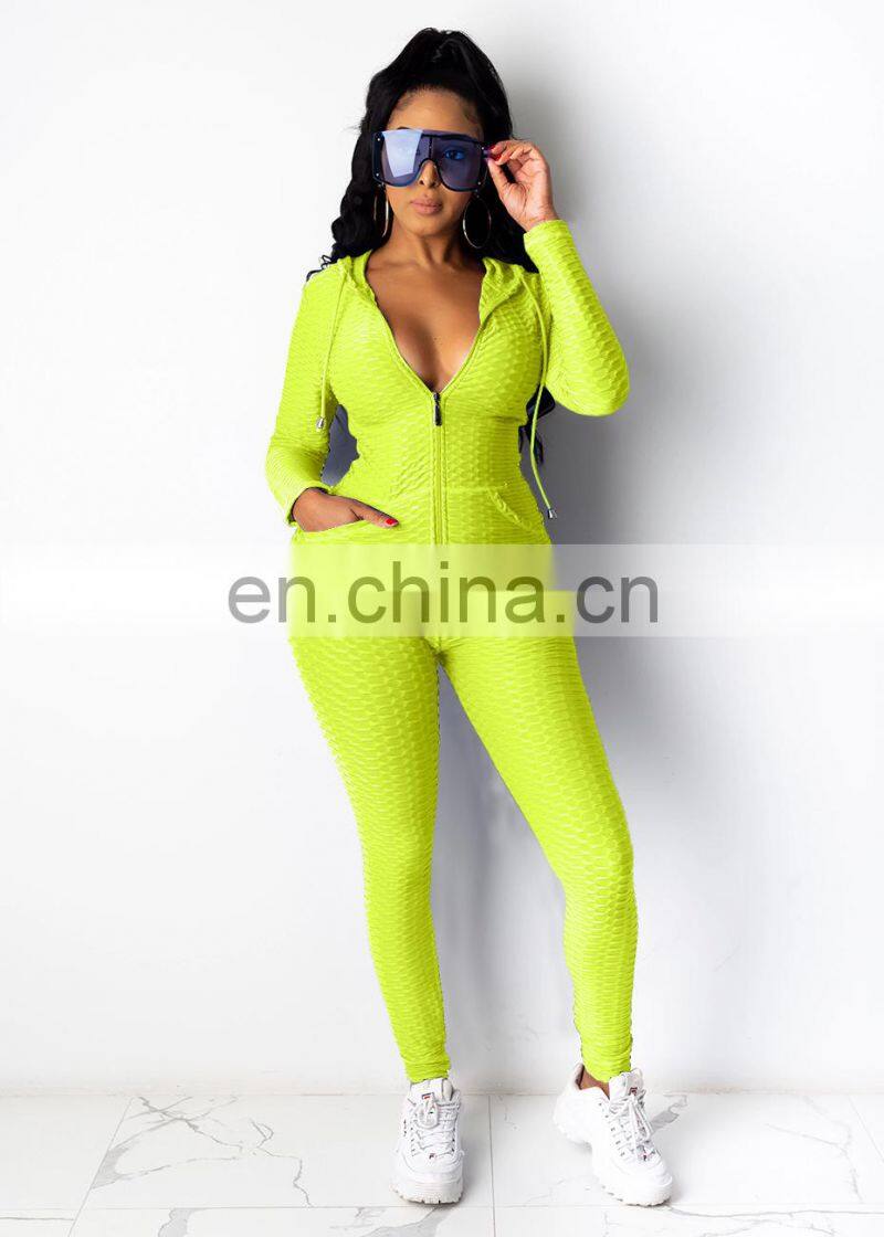Wholesale solid color hooded tops and pants two piece set with zipper fall winter women's tracksuit in multi colour