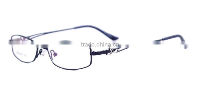 Full-rim metal square mode glasses frame mock up for women made in danyang