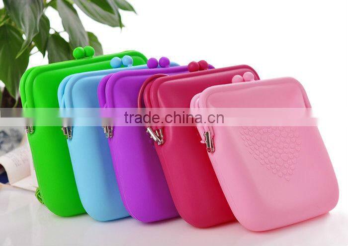 cheap candy cosmetic long strap silicone purse with waterproof design for christmas