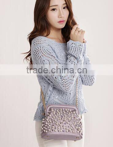 china wholesale latest fashion design decorated with pearl ladies clutch bag