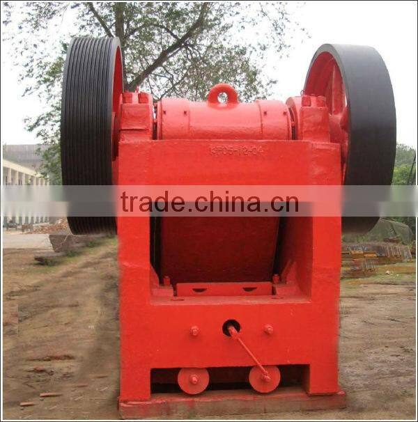 Energy-saving Jaw Crusher Machine, Building and Road Construction Equipment