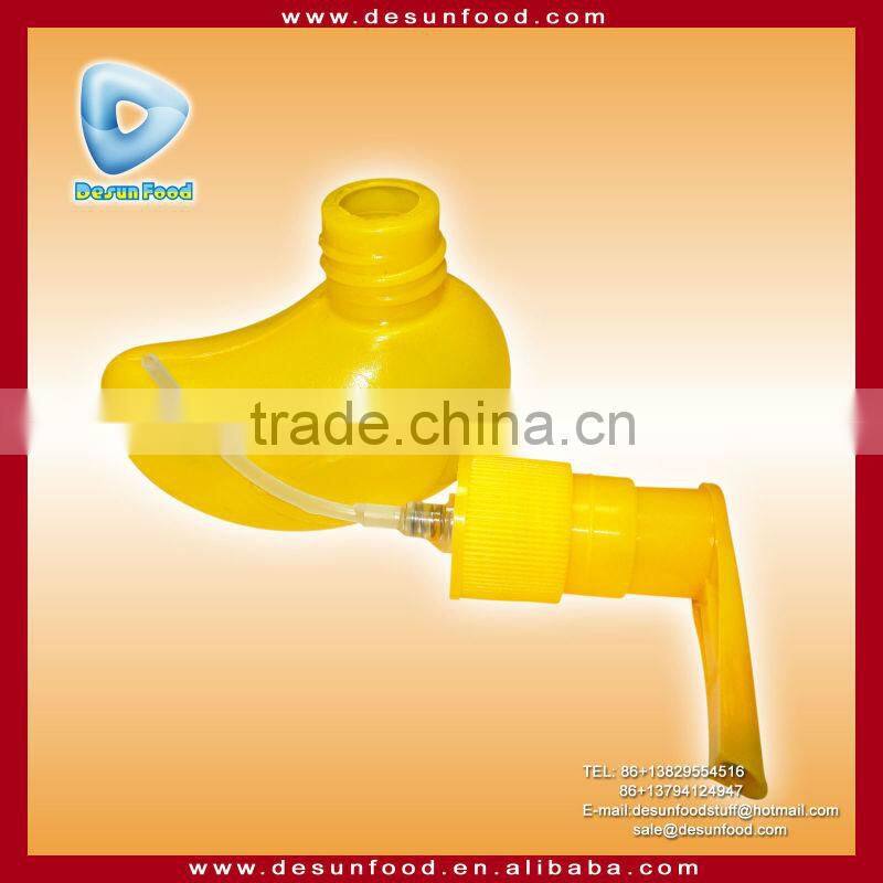 Giant rubber duck cartoon liquid spray candy
