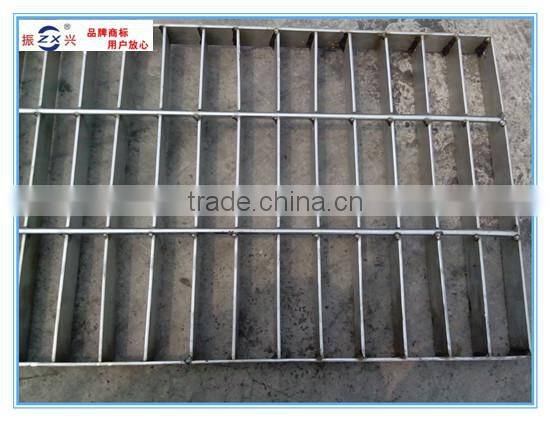 Professionally manufacture galvanized steel grating with 6mm cross bar