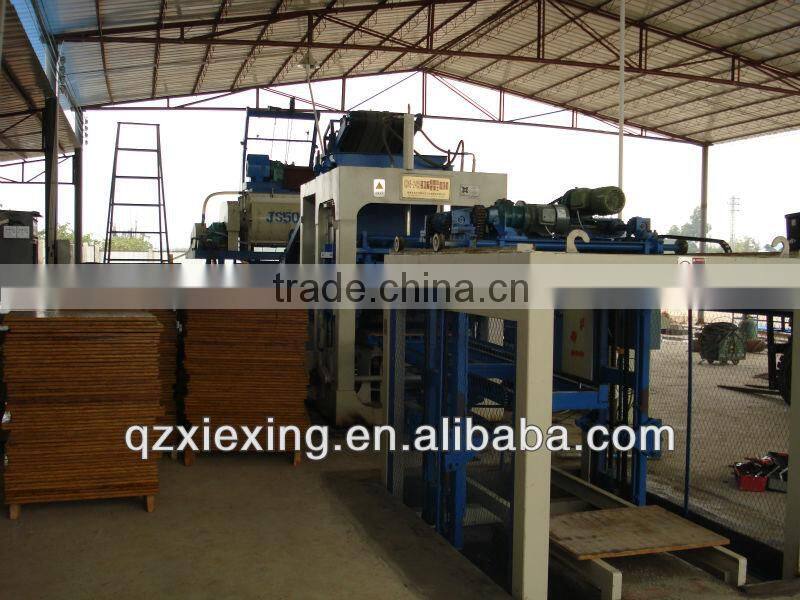 QT4-15 Flyash paver brick making machine