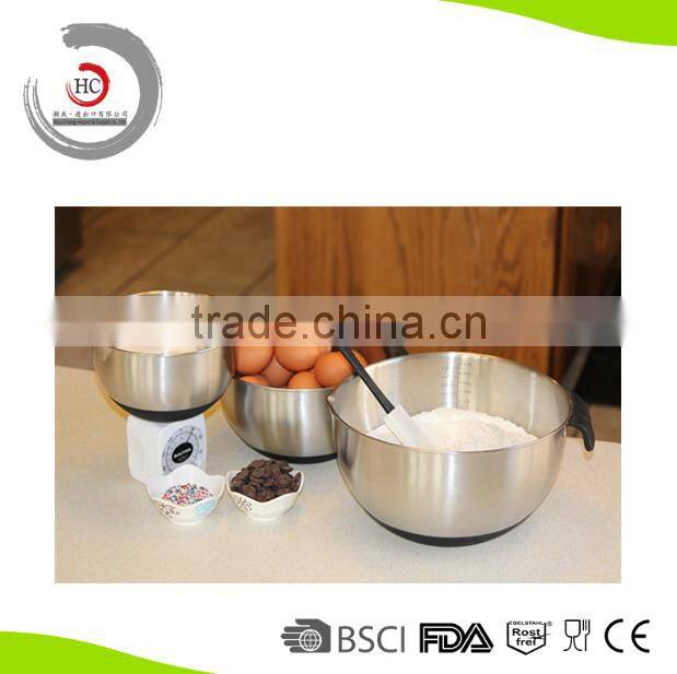 Stainless steel mixing bowl set of 3 with spout