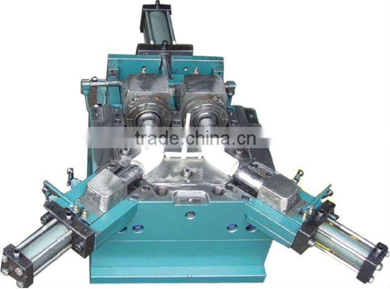 plastic injection fitting mould