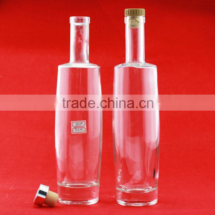 beautiful glass wine bottle rum bottle with cork screw top liquor bottle 700ml