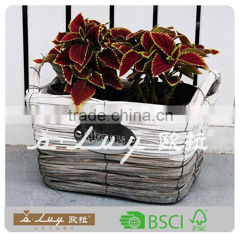 rectangle white and gray color wooden chip basket set