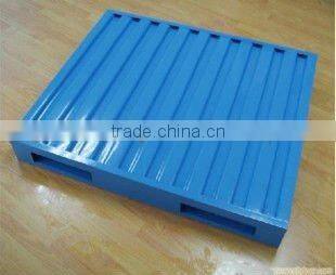 Steel pallet