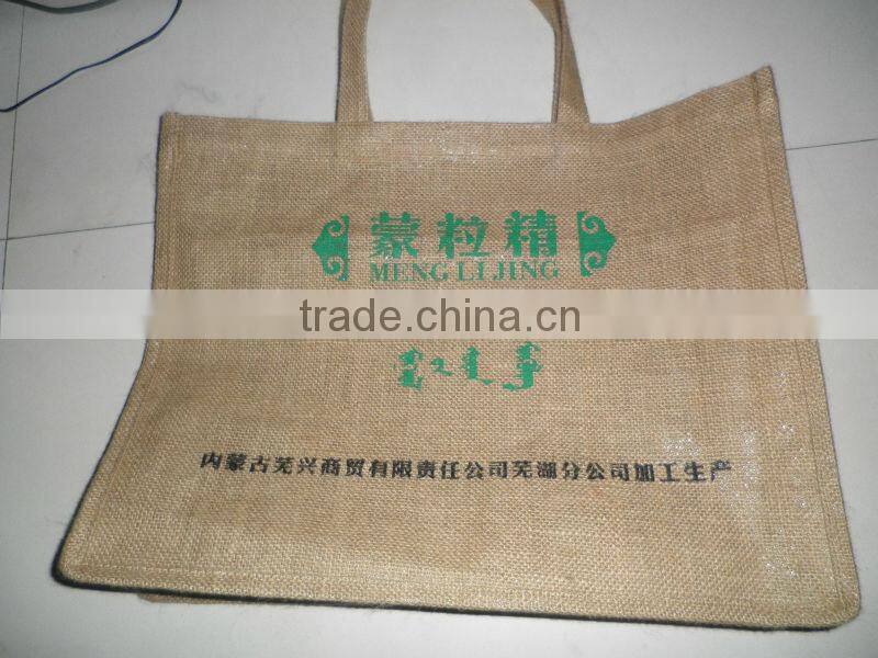 Eco-friendly fashinal jute bags for gifts