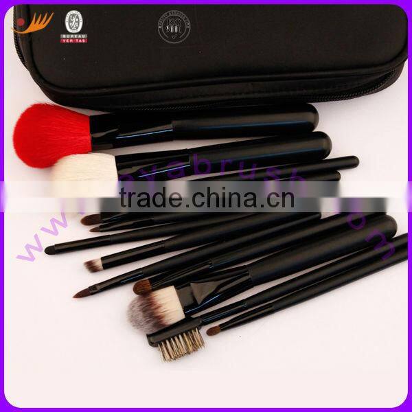 12pcs Travel Essential Cosmetic Brush Set