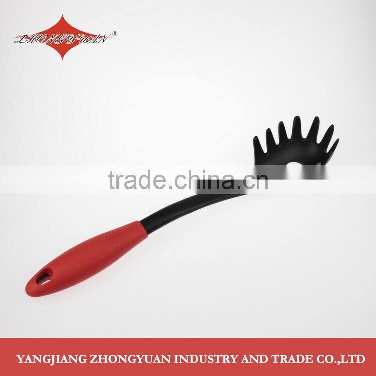 2014 high quality kitchenware plastic slotted spoon nylon kitchen utensils