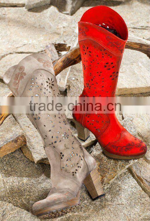 Souliers/ Botte/ Boots/ Sac en cuir- Ciseler en creux et Decouper