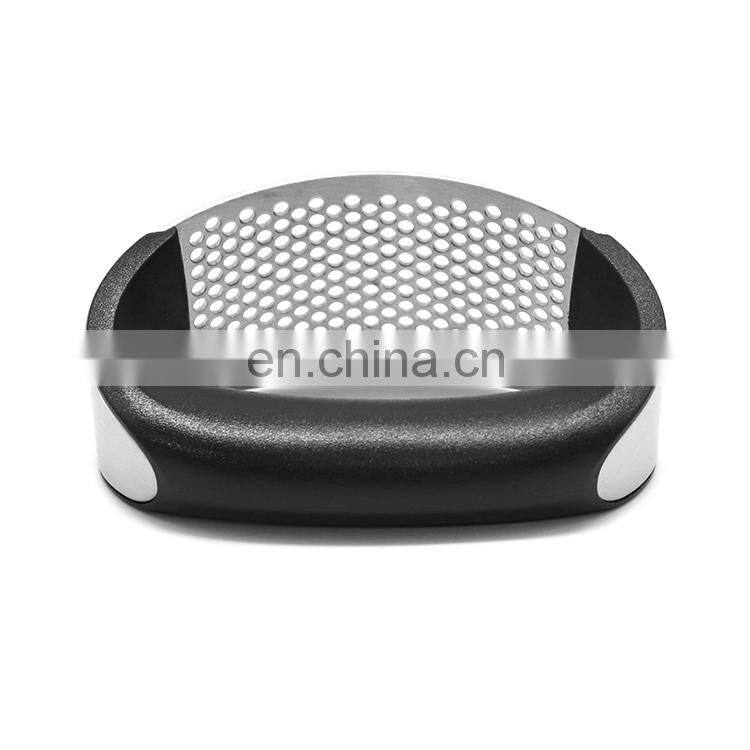 High Quality Kitchen Gadgets Stainless Steel Ginger Garlic Crusher Squeezer Press Rocker