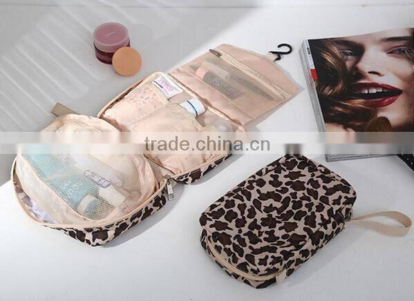 stylish fashionalbe hanging toiletry travel bag