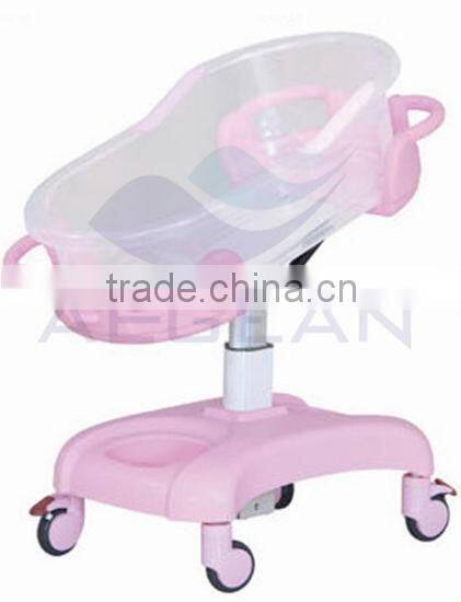 pink color AG-CB011 CE ISO movable hospital plastic baby crib medical infant cot