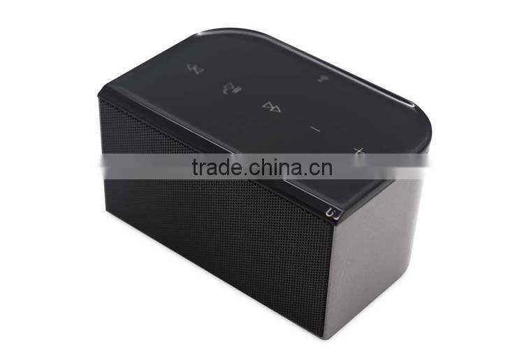 Dual 5W RMS Vibration Sound NFC Function Microphone Bluetooth Speaker