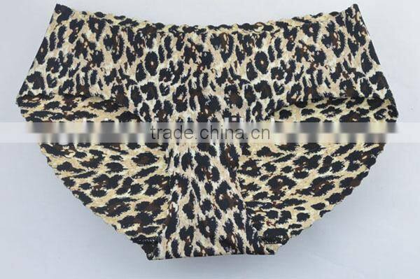 Sexy leopard buttock enhancement underwear, cheap padded panties