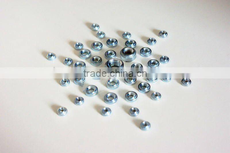 Self clinching PEM nut