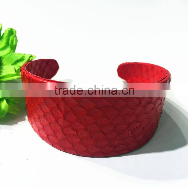 Unique New animal jewelry beautiful Real snake skin design cuff bangle