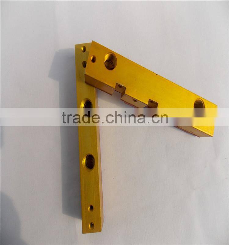 wrap-around roll-fed labelling machine vacuum drum