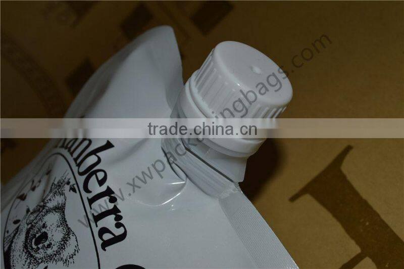 liquid packaging bottle