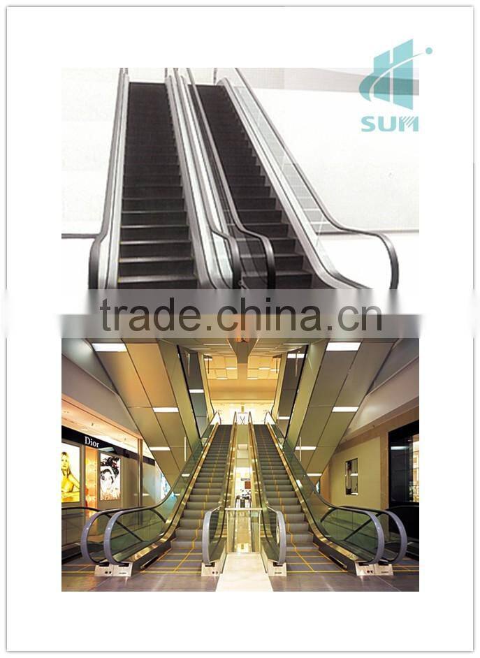 Economical indoor using VVVF escalator step chain