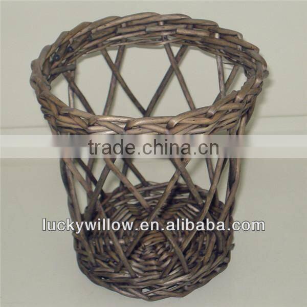 wholesale small round wicker basket with glass bottle candle holder