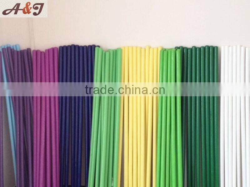 White yellow blue green long wood sticks for home and industrial cleaning brooms
