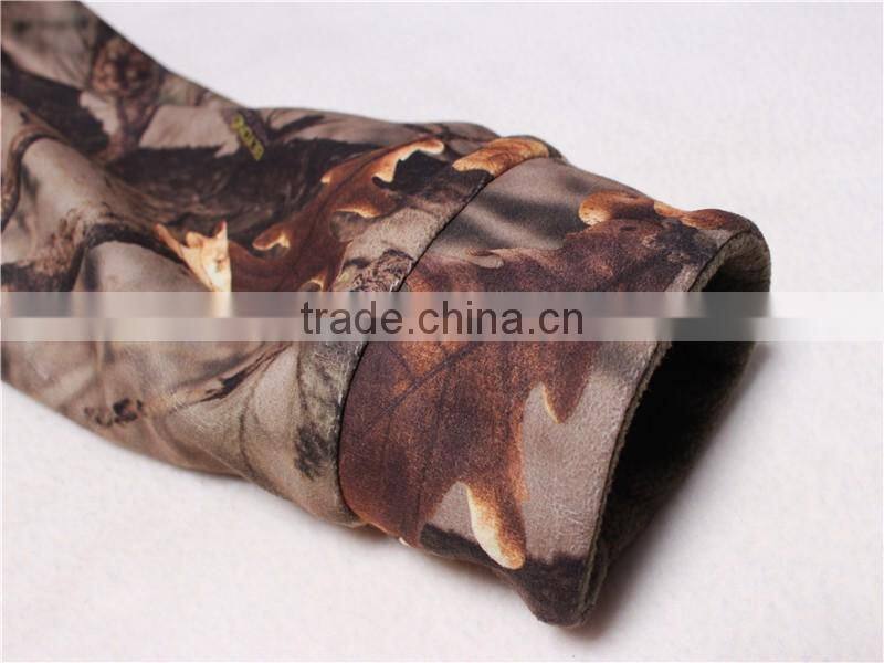 OEM custom factory warm softshell clothing long sleeve hunting jacket